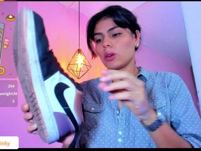 Offline abbiekinky on BongaCams