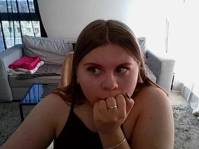 Offline AbbyMint on BongaCams