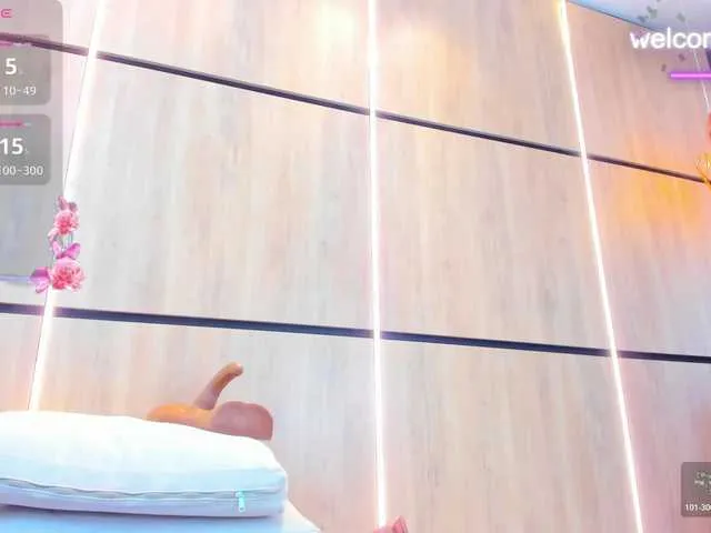 Offline AdelaChase on BongaCams