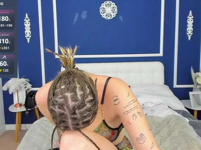 Offline AdelRay on BongaCams