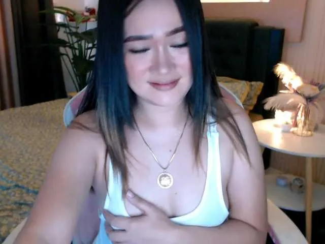 Offline AdriannaFowler on BongaCams