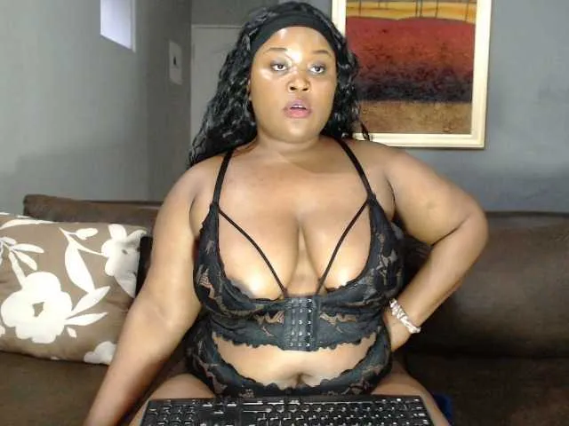 Offline AfricanRose on BongaCams
