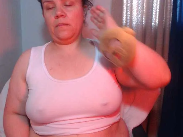 Offline agathamiller on BongaCams