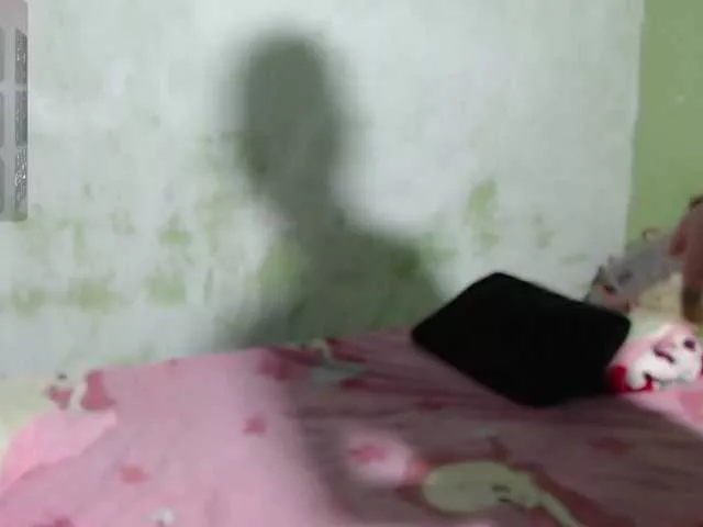 Offline Ailacute on BongaCams