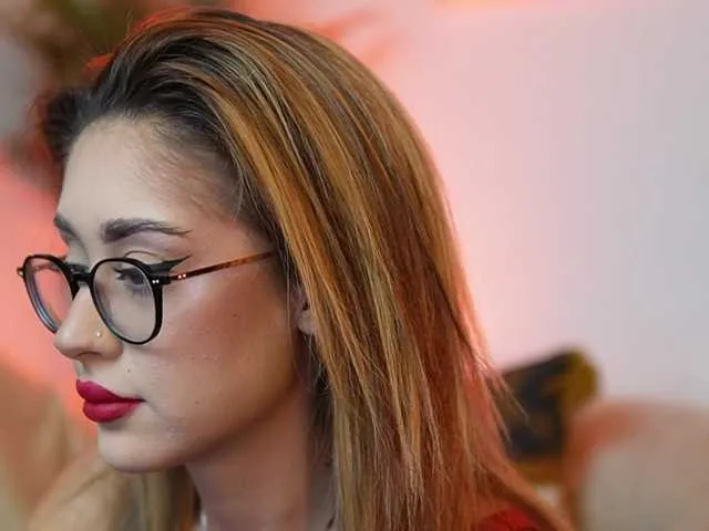 Offline AileenKiss on BongaCams