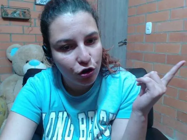 Freechat alexa-kiut on BongaCams