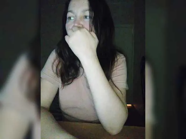 Offline Alexsa08 on BongaCams