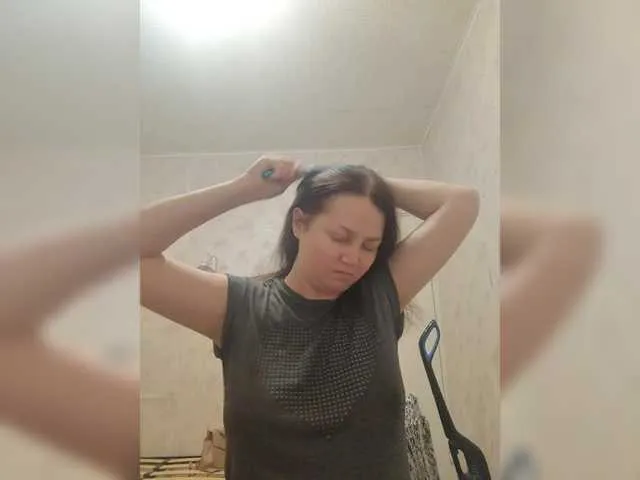 Offline Alexsa08 on BongaCams