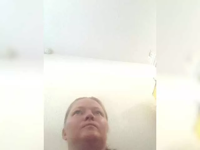 Offline AliceLaKatana on BongaCams