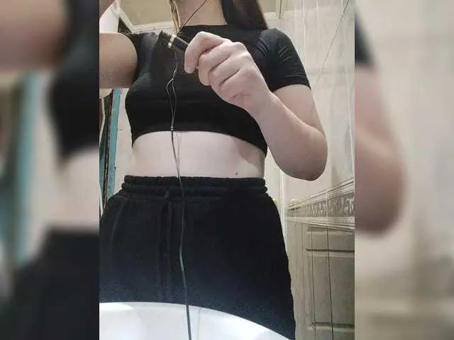 Freechat AlinaLili on BongaCams