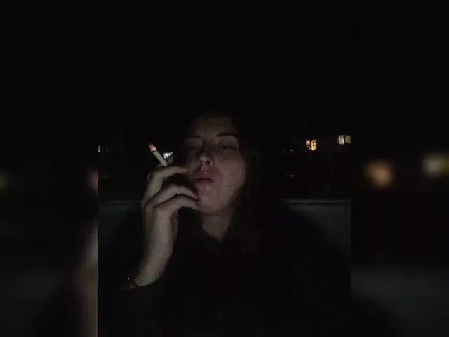 Freechat AlinaLili on BongaCams