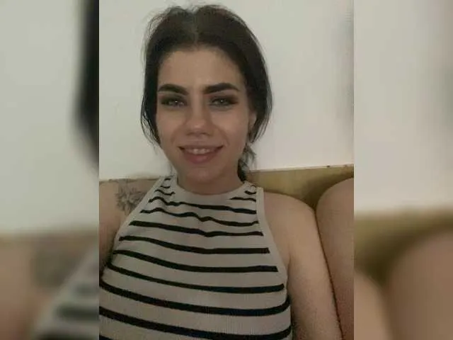 Offline AlissaLexx on BongaCams