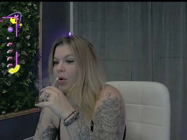 Freechat AlissaVox on BongaCams