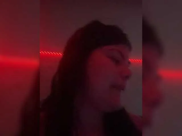 alissha05 on BongaCams