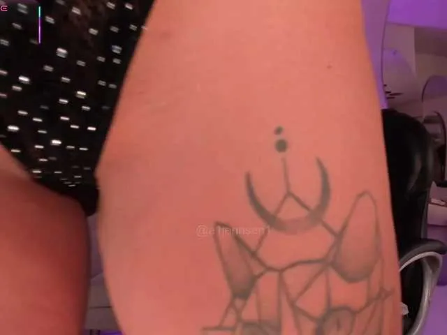 Offline AllyJensen on BongaCams