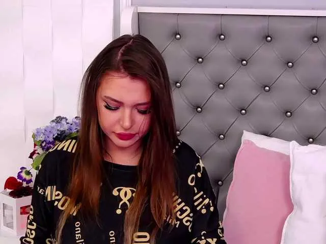 Freechat AlmaIbaka on BongaCams