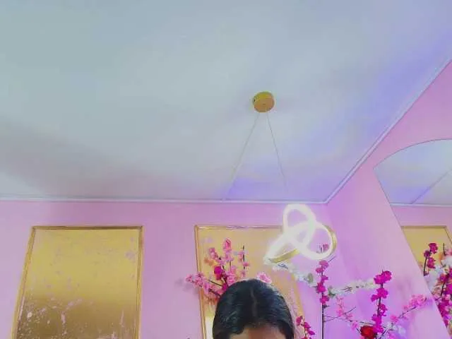 Offline almendraevans on BongaCams