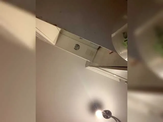 Offline alya555 on BongaCams