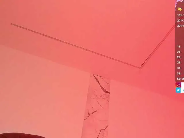 Offline Alysson-18 on BongaCams