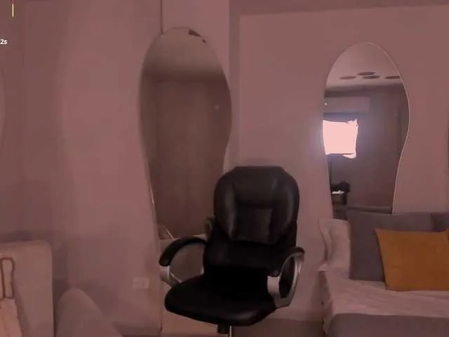 BongaCams AmaiaHaywood is Freechat AmaiaHaywood — It turns me on a lot when you tell me in detail what you want to do to me, I love their support that means they love my show