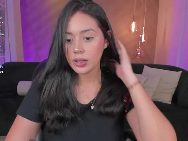 Offline AmbarJames on BongaCams