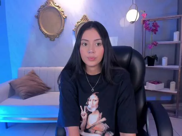 Offline AmbarJames on BongaCams