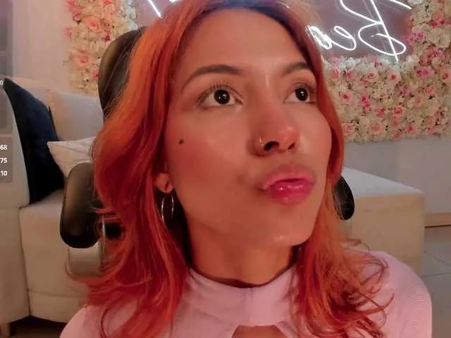 Freechat AmberColors on BongaCams