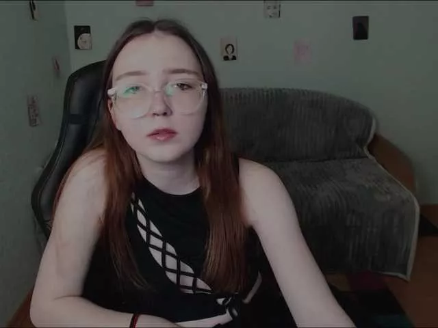 Offline AmeliaMeow on BongaCams