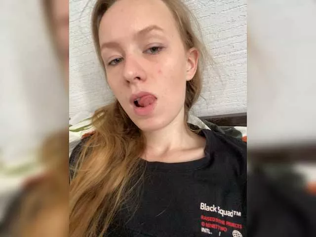 Offline Amilee on BongaCams