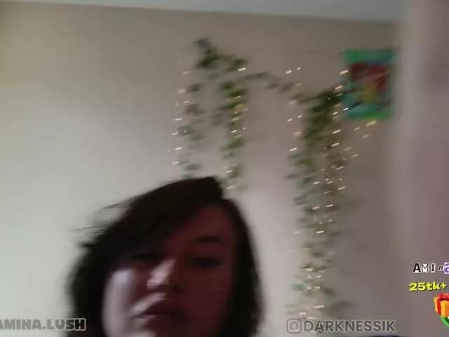 AminaCharm from BongaCams