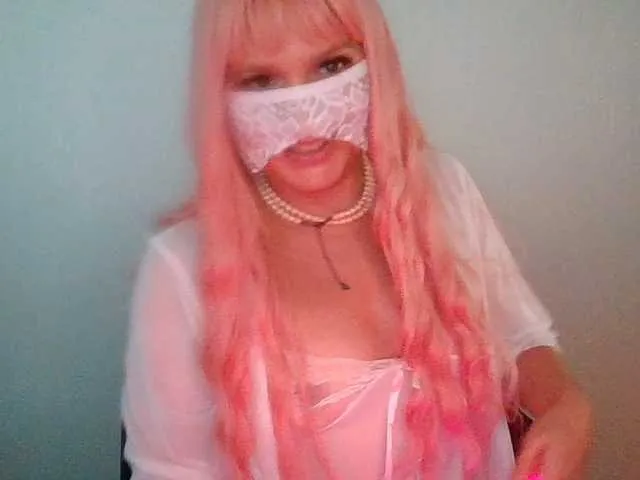 Offline Amira-Xa on BongaCams