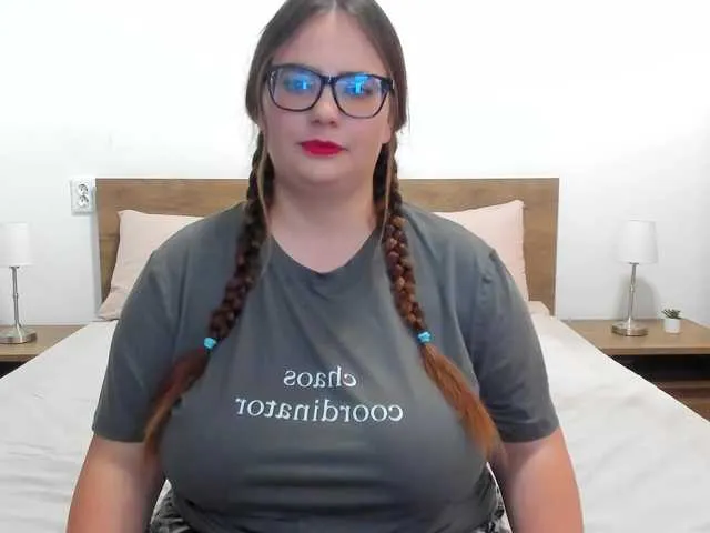 Freechat amiravyxen on BongaCams