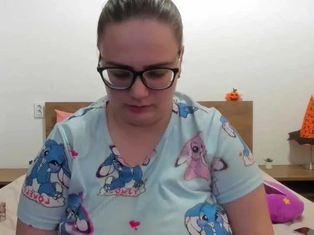 Freechat amiravyxen on BongaCams