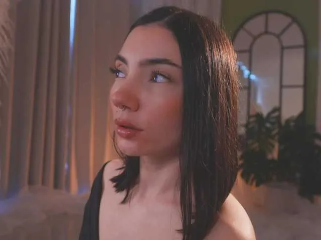 Offline AmyArmstrong on BongaCams