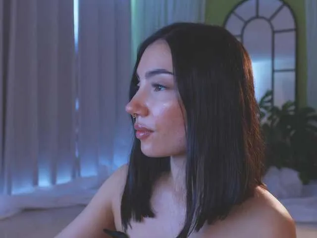 Offline AmyArmstrong on BongaCams