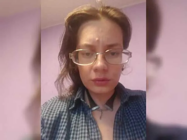 analiMilana on BongaCams 