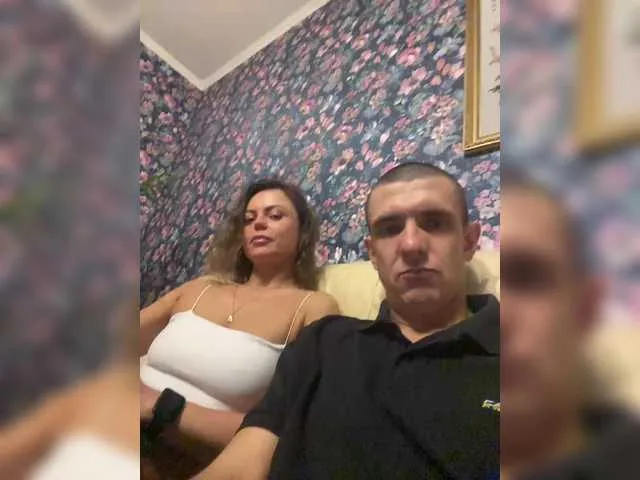 Freechat And-Liziantus on BongaCams