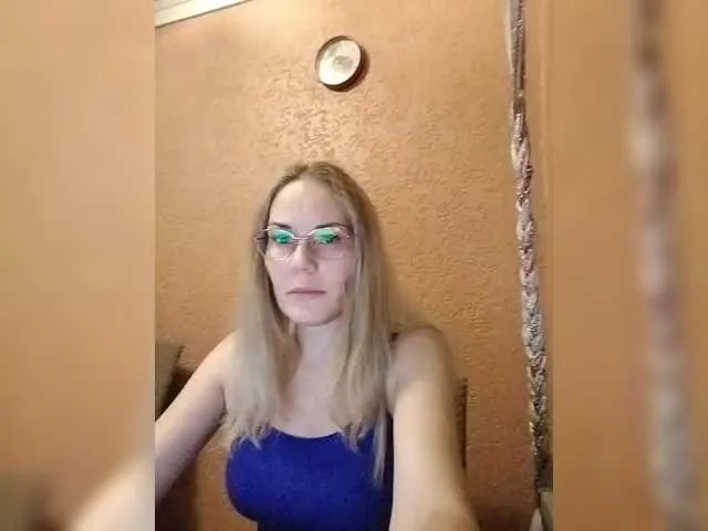 Offline Angelicac on BongaCams