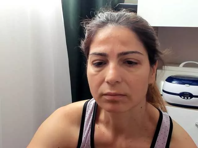 Offline AngelNicolle on BongaCams