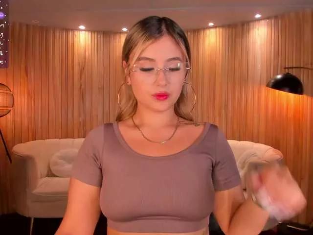 AnnaBrooks from BongaCams