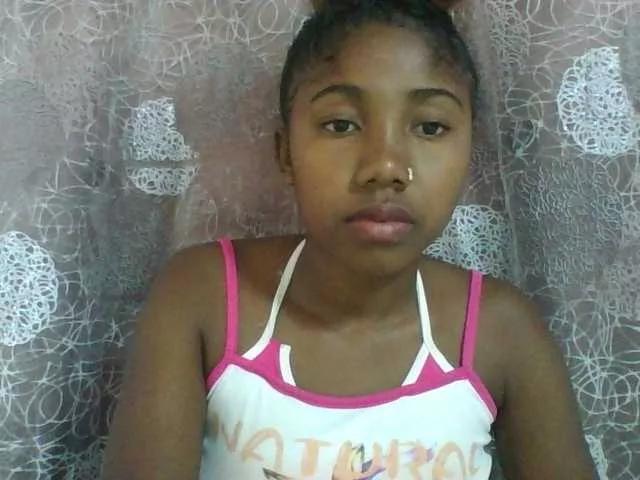 Annah21 from BongaCams