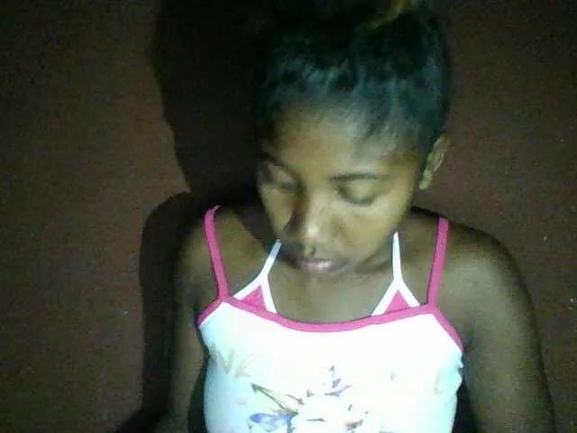 Annah21 from BongaCams