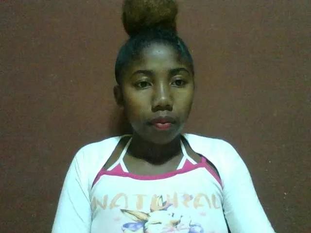 Annah21 from BongaCams