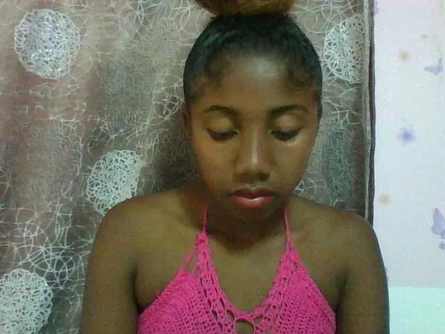 Annah21 from BongaCams