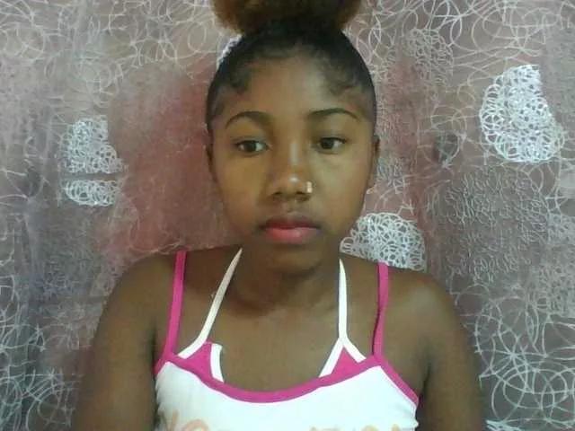 Annah21 from BongaCams
