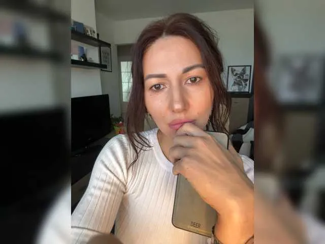 AnnaMilena on BongaCams 