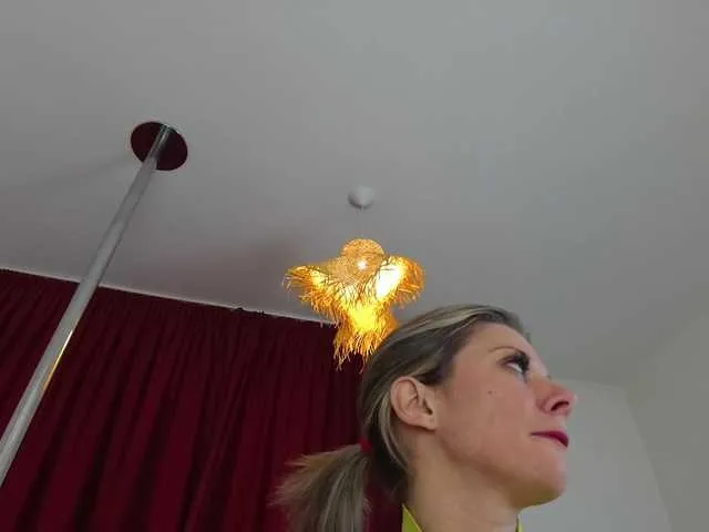 Freechat AnneBlueeyes on BongaCams