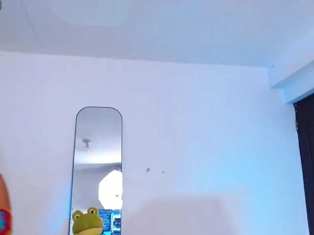 Offline AnnieBlu3 on BongaCams