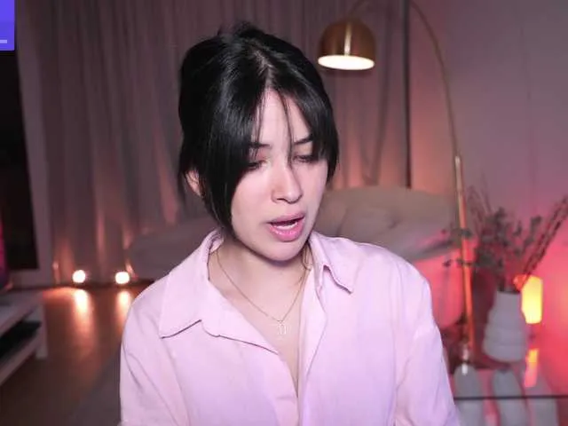 AnnieHill on BongaCams 