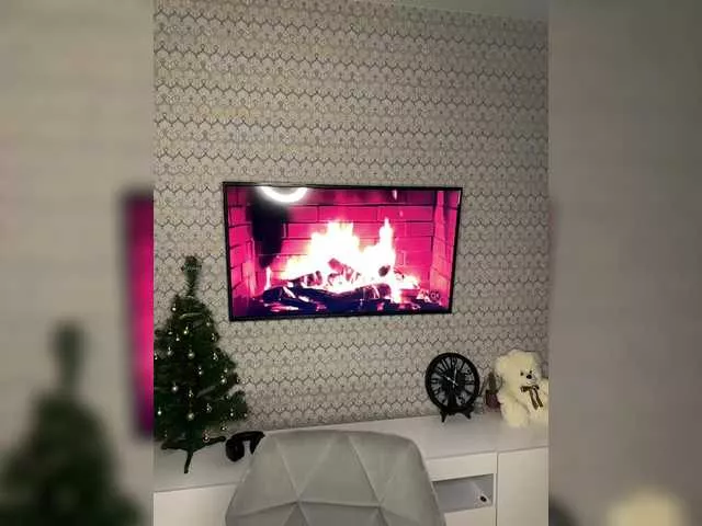 Offline Anomaliya on BongaCams